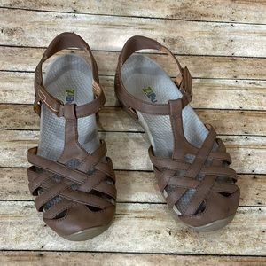 zibu beena sandals